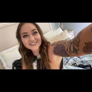 Meet your Posher, Cristi